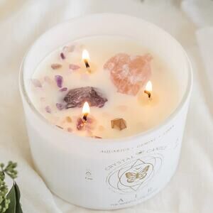NIB The Mindful Collective 12oz Crystal Candle for Gemini, Libra, & Aquarius
